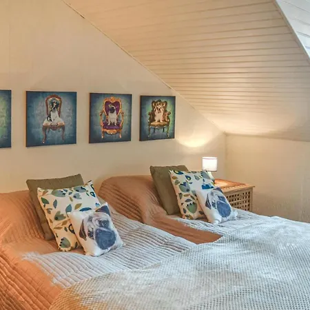 Gorgeous In L'abbaye Tatil Evi